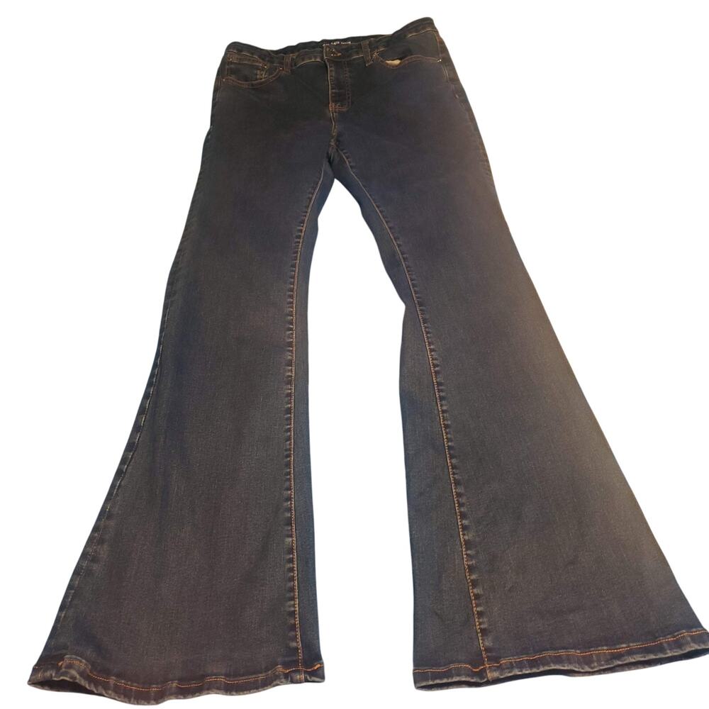 On 34th Size 14 (32x31) Women’s Flare Leg Medium Wash Jeans Cotton Stretch